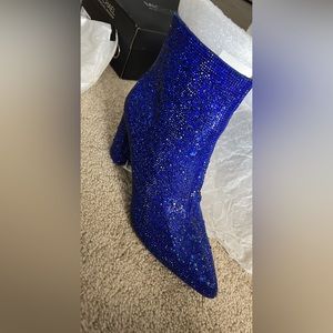 Betsy Johnson shiny blue booties